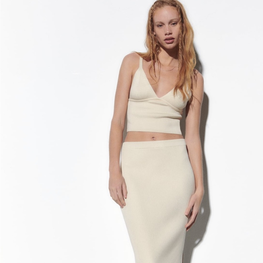 NWT ZARA RIBBED TOP